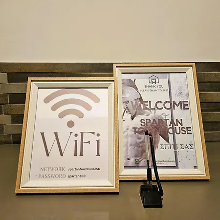 Spartan Townhouse 1 Thermopylae Terrace Διαμέρισμα