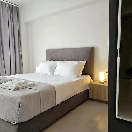 Spartan Townhouse 1 Thermopylae Terrace 斯巴达