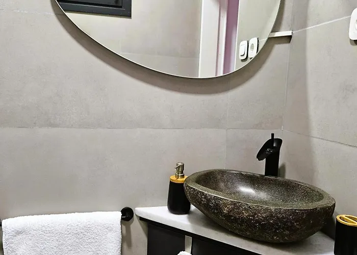 Spartan Townhouse 1 Thermopylae Terrace Apartamento Sparta